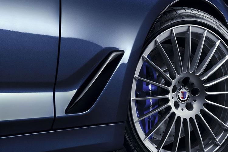 3978554 B5 GT 4.4 Bi Turbo 4dr Switch-Tronic AWD