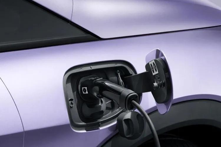 3978560 130kW Boost 44.9kWh 5dr Auto