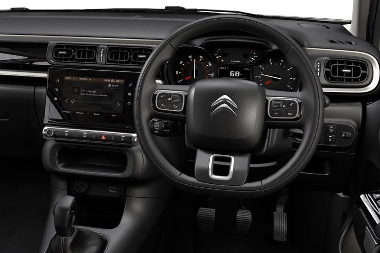 3846734 83kW Max 44kWh 5dr Auto