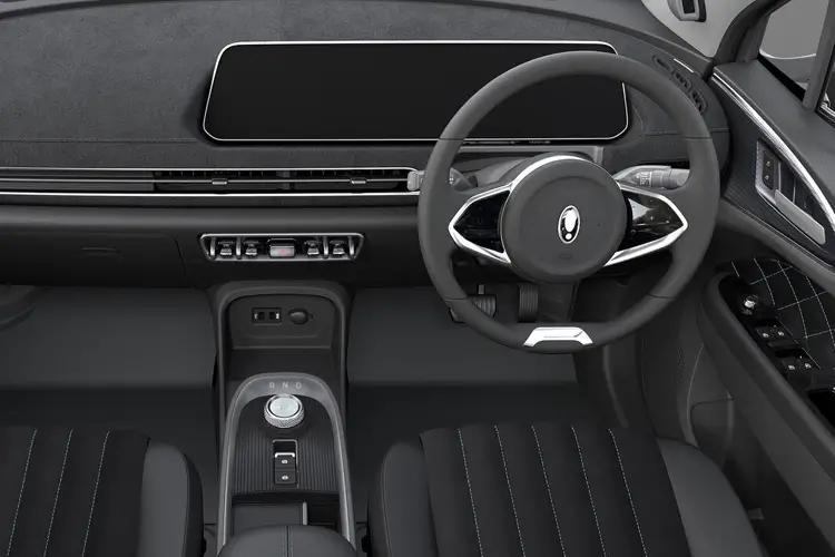 3961523 126kW Pro 63kWh 5dr Auto