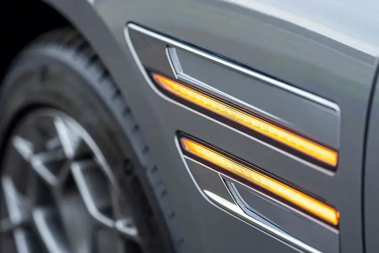 3978701 272kW Dynamic 95kWh 4dr Auto AWD