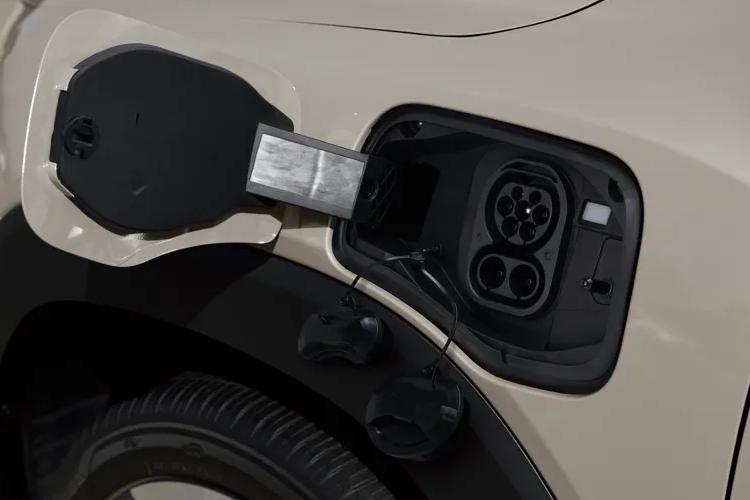 3958860 152kW K40 73kWh 5dr Auto