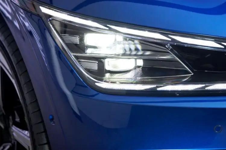 1865575 166kW Air 77.4kWh 5dr Auto