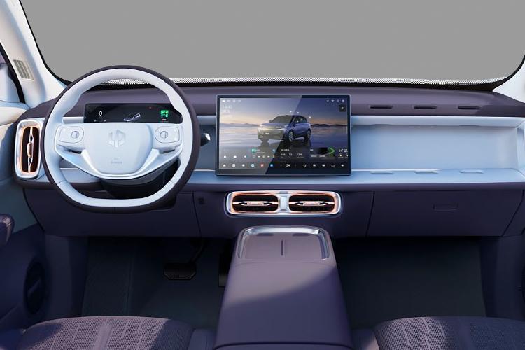 4045860 160kW 70kWh 5dr Auto