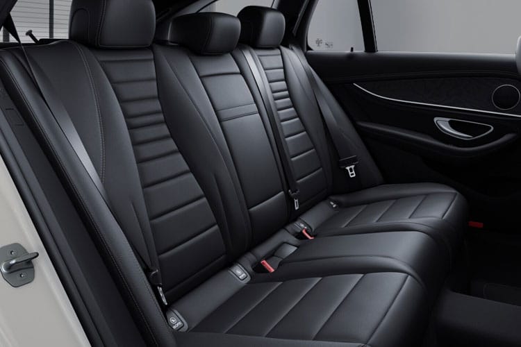 3989852 E300e Urban Edition 5dr 9G-Tronic