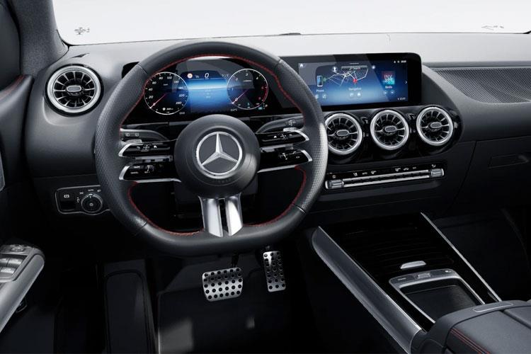 3733896 B200 Sport Executive 5dr Auto