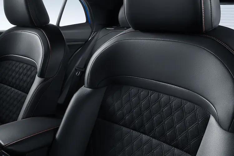 3980580 1.5 Hybrid SE 5dr Auto