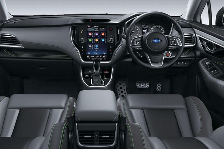 3909807 2.5i Field 5dr Lineartronic