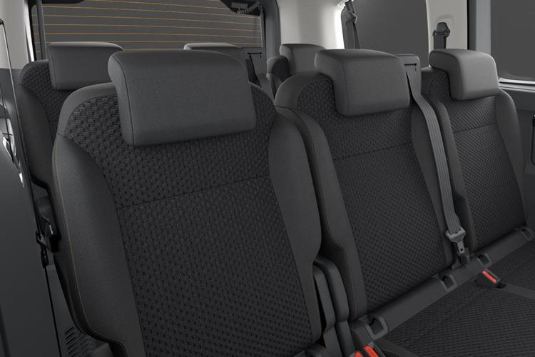 3942731 100kW Design Premium L2 75kWh 5dr Auto