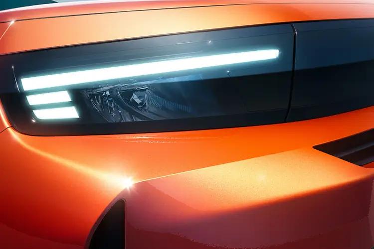 4006513 83kW Ultimate 44kWh 5dr Auto