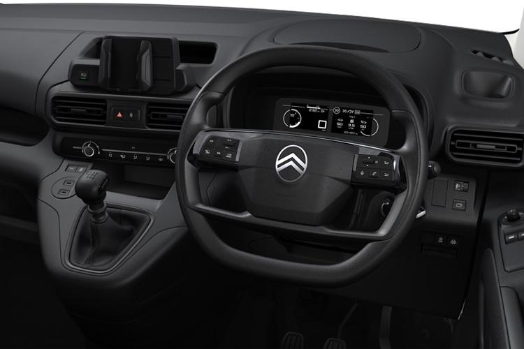 3979196 1.2 PureTech 110ps Plus [5 seat]