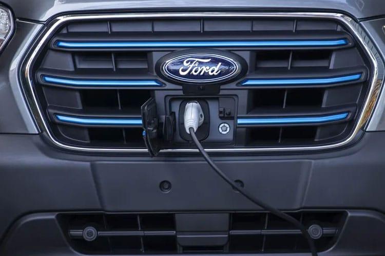 3980858 135kW 89kWh H3 Trend Van Auto