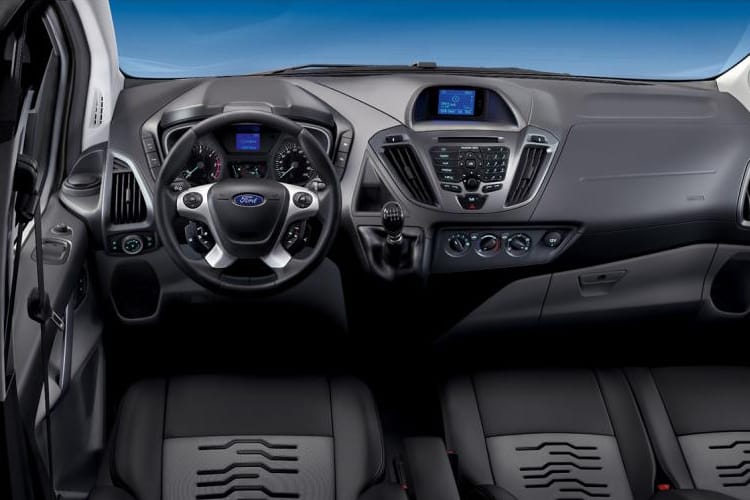 3813218 198kW 68kWh Trend Luton Van Auto