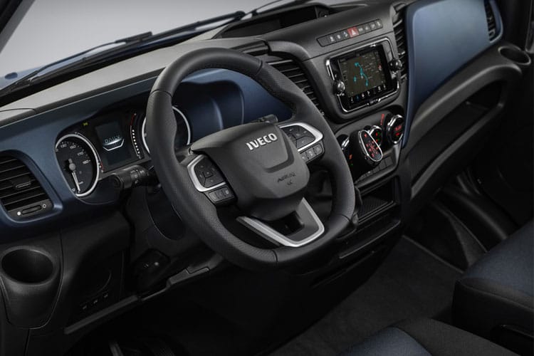 3947785 3.0 Dropside 4100 WB Hi-Matic