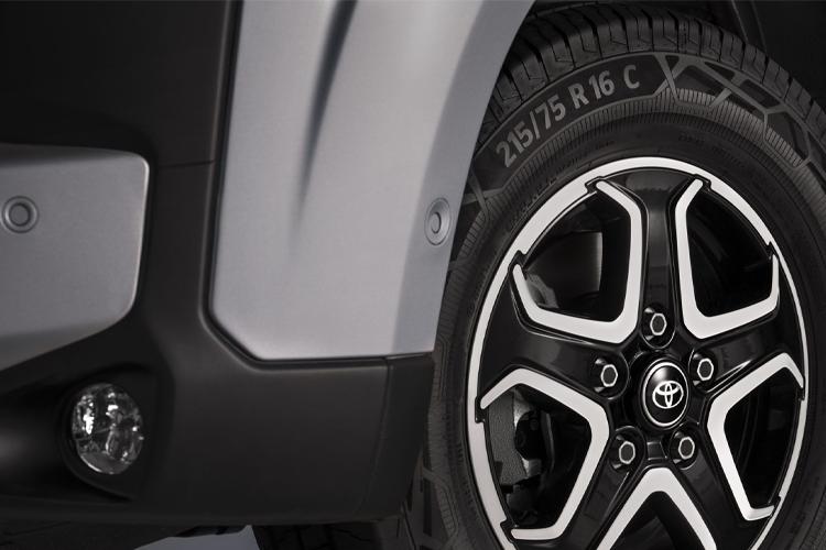 3867494 2.2D 140 Icon H3 Van